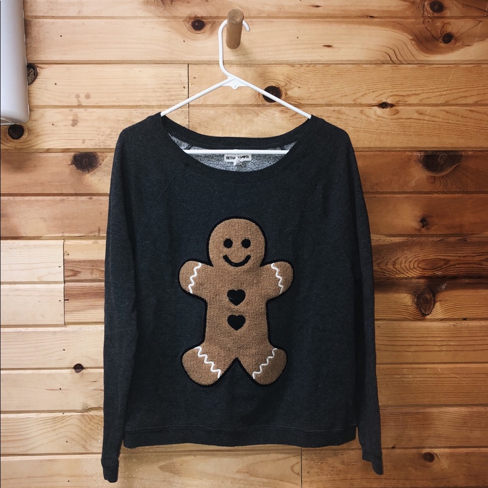 Bethany Mota adorable gingerbread man sweater!